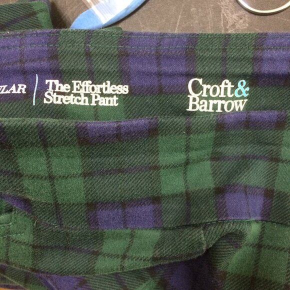 Croft & Barrow Effortless Stretch Pant Blue Green Plaid Academia Size 10 - Picture 3 of 4
